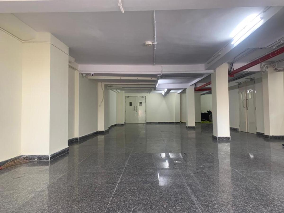 Hotel Yellow Saffron Delhi  Exterior photo